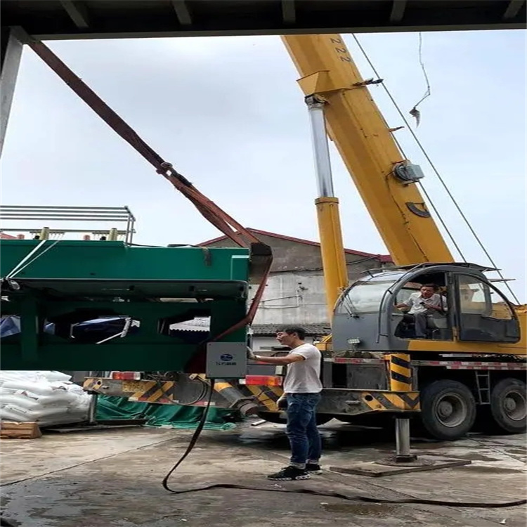 德格大吨位吊车租赁应急保障方案|化解突发吊装需求难题